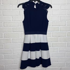 Speechless dress, navy & white. Size Small